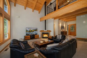 House, 3 Bedrooms | Living area | Streaming services