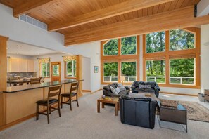 House, 3 Bedrooms | Interior