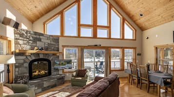 Rumah, 5 kamar tidur | Area keluarga | Layanan streaming