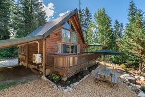 เคบิน, 2 ห้องนอน | บริเวณภายนอก