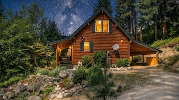 Cabin, 2 Bedrooms | Exterior