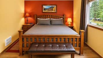 Condo, 3 Bedrooms | 3 bedrooms, iron/ironing board, WiFi (free)