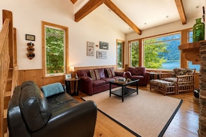 Cottage, 3 camere da letto | Area soggiorno | Servizi in streaming