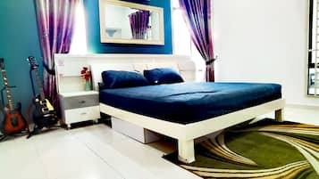 4 habitaciones, wifi gratis y ropa de cama