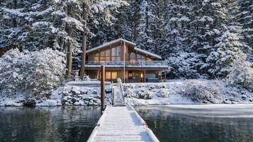 Cabin, 4 Bedrooms | Exterior