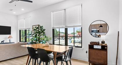 Lux 2BR Getaway by MHM Luxury Properties