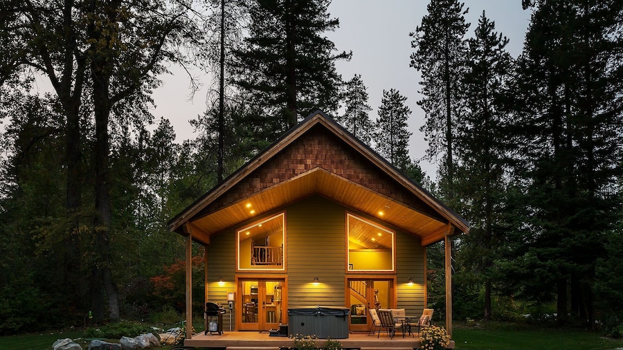 Nature Acres 1 Bedroom Home by NW Comfy Cabins