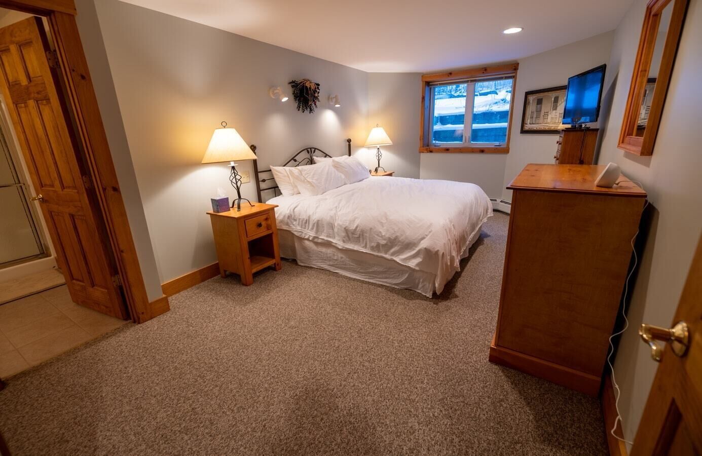 2 chambres, fer et planche à repasser, lit parapluie, Wi-Fi gratuit