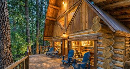 Guten Cabin 3 Bedroom Home by NW Comfy Cabins by RedAwning