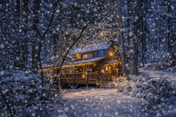 Cabin, 3 Bedrooms | Exterior - Guten Cabin 3 Bedroom Home by NW Comfy Cabins by RedAwning (Leavenworth)