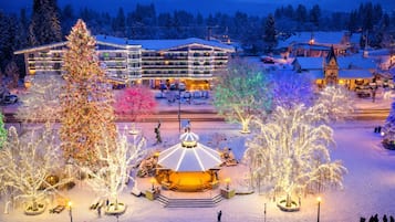 Condo, 2 Bedrooms | Exterior