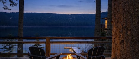 สตูดิโอ | ลานระเบียง/นอกชาน