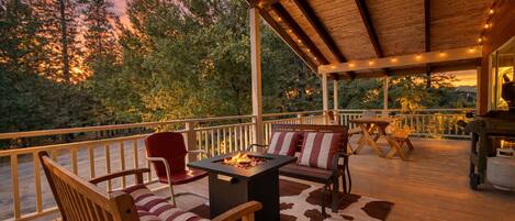 Casa, 3 quartos | Opções para refeição ao ar livre