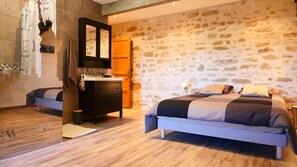 3 chambres, Wi-Fi, draps fournis