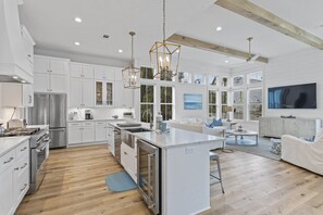 Fridge, microwave, oven, stovetop - Private Pool! 5 Adult Bikes! 30A Beaches! Short Walk to the Beach! (Santa Rosa Beach)