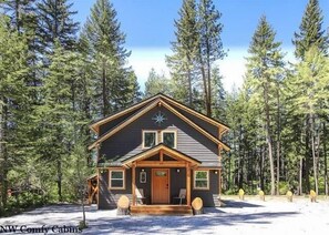 House, 2 Bedrooms | Exterior - Compass Cabin 2 Bedroom Homeby NW Comfy Cabins by RedAwning (Leavenworth)
