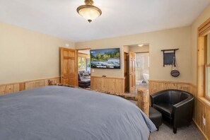 House, 5 Bedrooms | 3 bedrooms, iron/ironing board, free WiFi