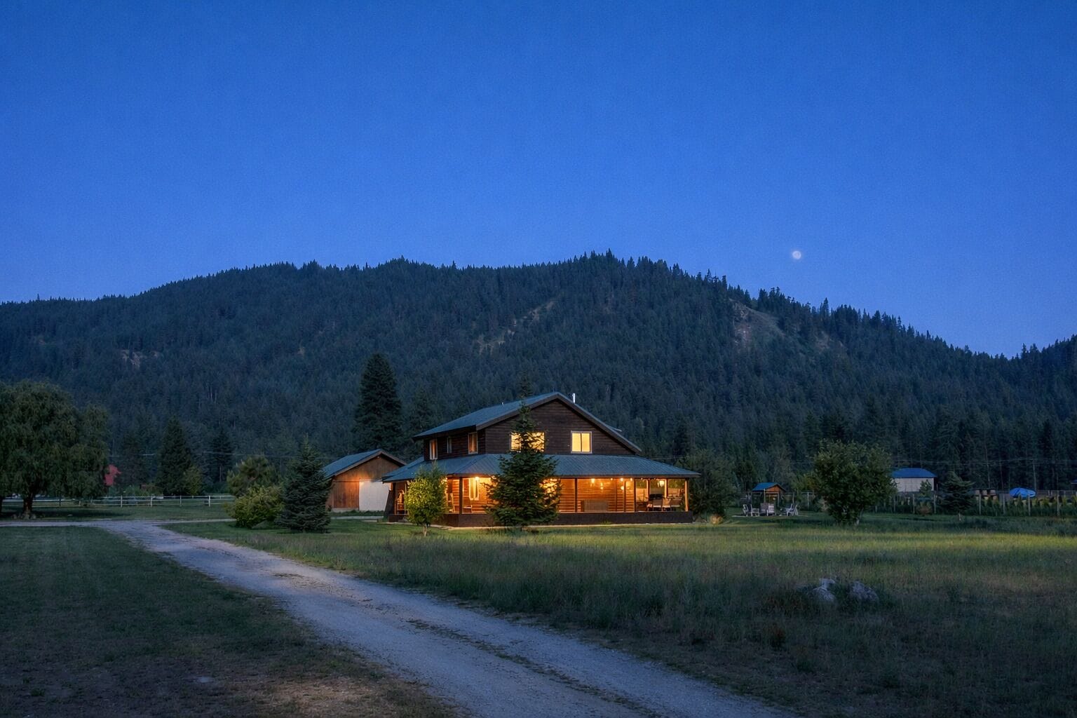 House, 3 Bedrooms | Exterior