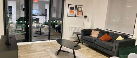 Apartment, 2 Queen Beds | Interior