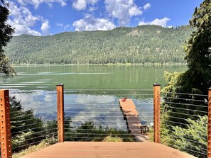 Cabin, 3 Bedrooms | Property grounds - Alpine Lake Escape On Fish Lake 3 Bedroom Home by NW Comfy Cabins by RedAwning (Leavenworth)