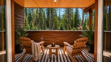 House, 3 Bedrooms | Terrace/patio