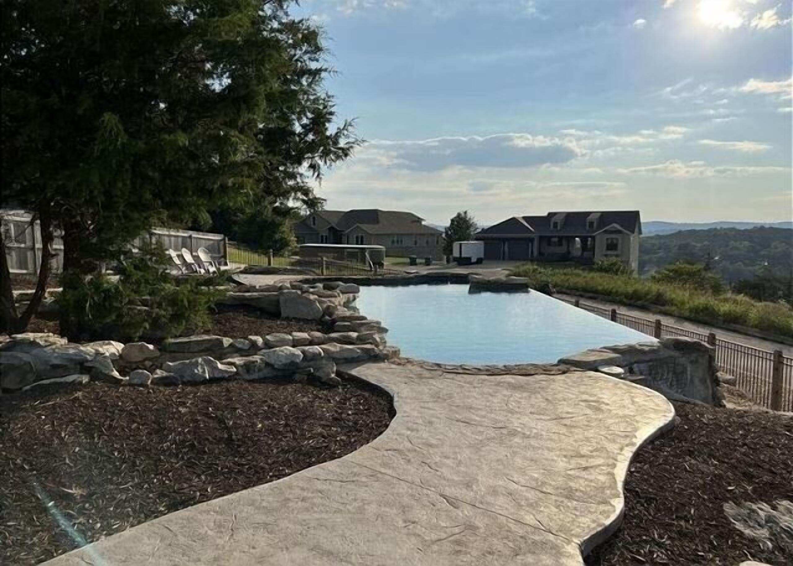 House, 5 Bedrooms | Pool