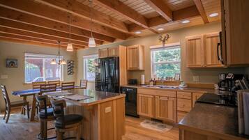 Maison, 2 chambres | Cuisine privée