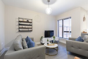 Íbúð | Stofa | Snjallsjónvarp, Netflix, DVD-spilari, myndstreymiþjónustur