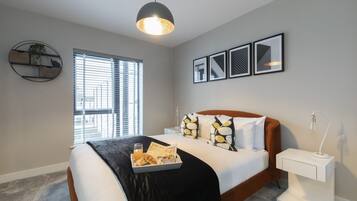 Apartment | 2 bedrooms, individually decorated, individually furnished, free WiFi