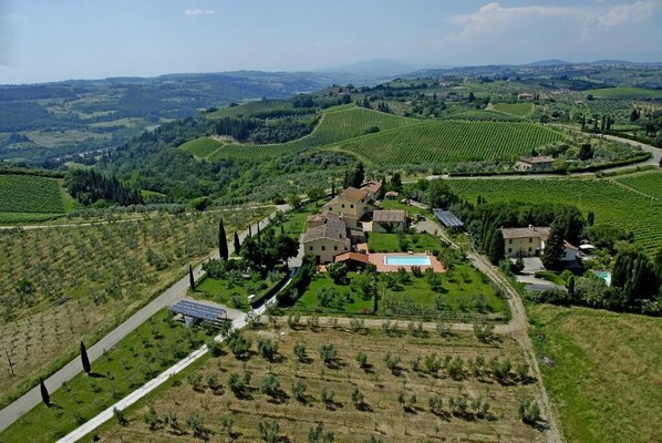 Exterior - Apartment in the hills of Chianti Classico (San Casciano Val di Pesa)