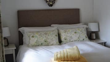 2 bedrooms, iron/ironing board, travel cot, free WiFi