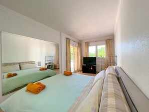 3 chambres, fer et planche Ă repasser, lit parapluie, Wi-Fi gratuit