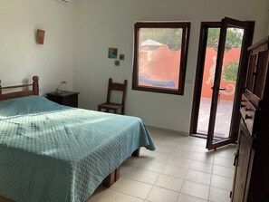 2 bedrooms, in-room safe, travel cot, free WiFi