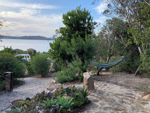 Holiday House with kayaks, Cala Girgolu, San Teodoro,100m to beach 