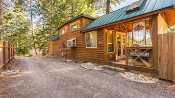 Cabin, 1 Bedroom | Exterior
