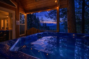 Cabin, 1 Bedroom | Tab spa terbuka