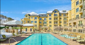 Pool - Ritz Carlton Two Bedroom Condo (Vail)