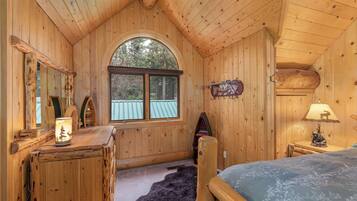 Cabin, 3 Bedrooms | 3 bedrooms, free WiFi