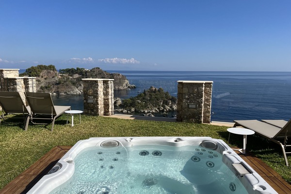 Idromassaggio all'aperto