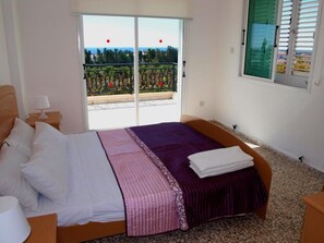 4 habitaciones, tabla de planchar con plancha y wifi gratis