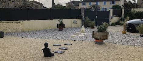 施設の敷地