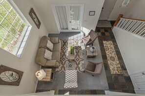 Maison, 4 chambres | Coin séjour | Services de streaming