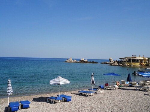 Cosy Greek village house. 5 min drive to beach. Quiet and off the tourist trail.