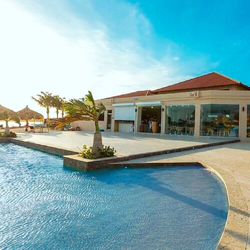 Gorgeous & Spacious Home in a wonderful gated community