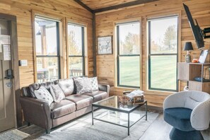 Fernseher, Stereoanlage