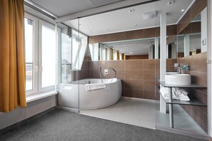 Free toiletries, hair dryer, towels, soap - Botel Marina (Prague)