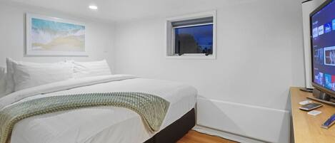 1 habitación, escritorio, tabla de planchar con plancha y wifi gratis