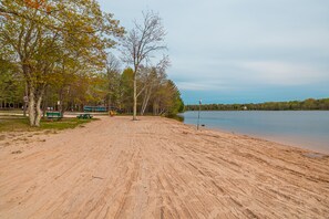 Beach - "Grand Antilia" 6BR Hot Tub,GameRoom, Minigolf & BonusRoom (Blakeslee)