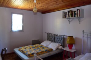 3 bedrooms, travel crib - Beautiful, quiet residence in the countryside 5 kms from the beach (Le Perrier)