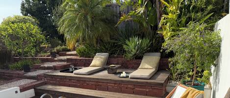 Piscina all'aperto, una piscina riscaldata